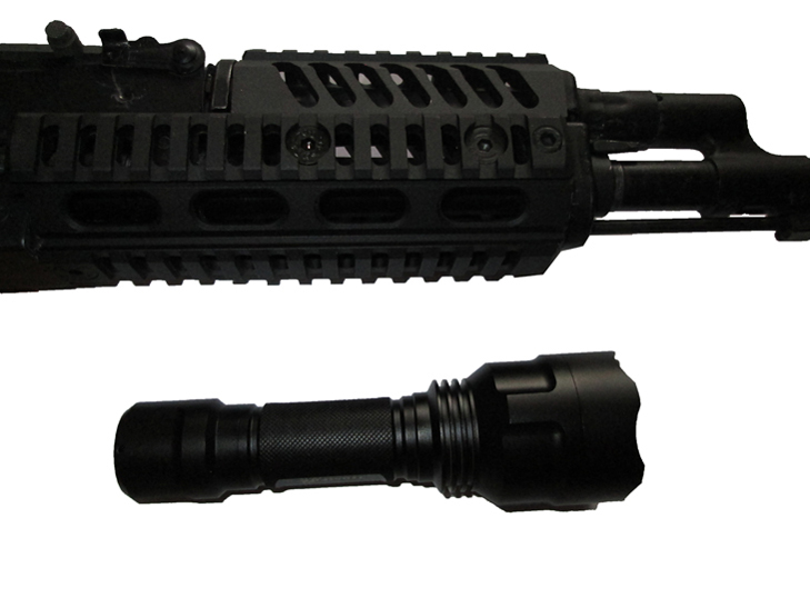 Tactical flashlight 1000 lm